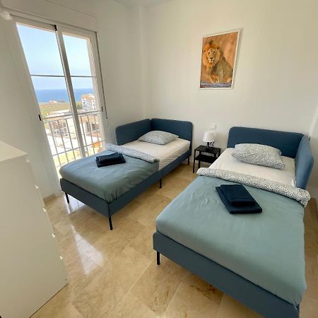 Castillo de Sabinillas Top Sea View Apartment - 7 Minutes To Sotogrande מראה חיצוני תמונה